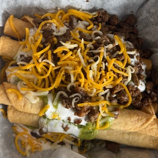 5 Rolled Tacos with Carne Asada