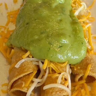 3 Rolled Tacos with Cheese and Guac